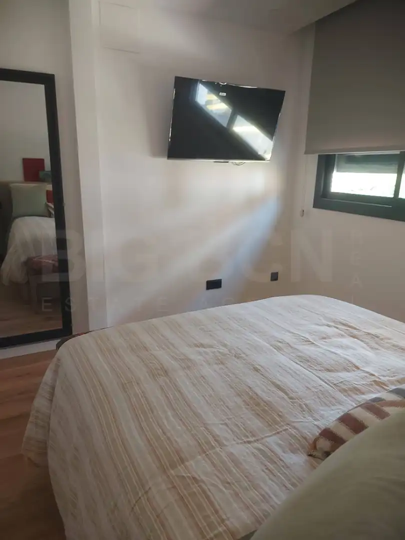 Habitación de Casa adosada de alquiler en Esplugues de Llobregat con Aire acondicionado, Calefacción y Parquet