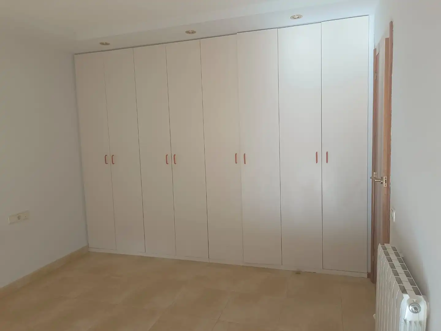 Wohnung zur Miete in Carrer de Salmerón, Vallparadís - Antic Poble de Sant Pere