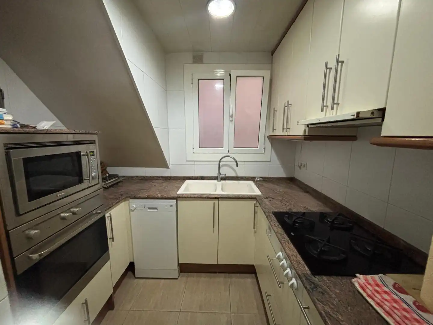Küche von Haus oder Chalet zum Verkauf in Sabadell mit Terrasse und Abstellraum