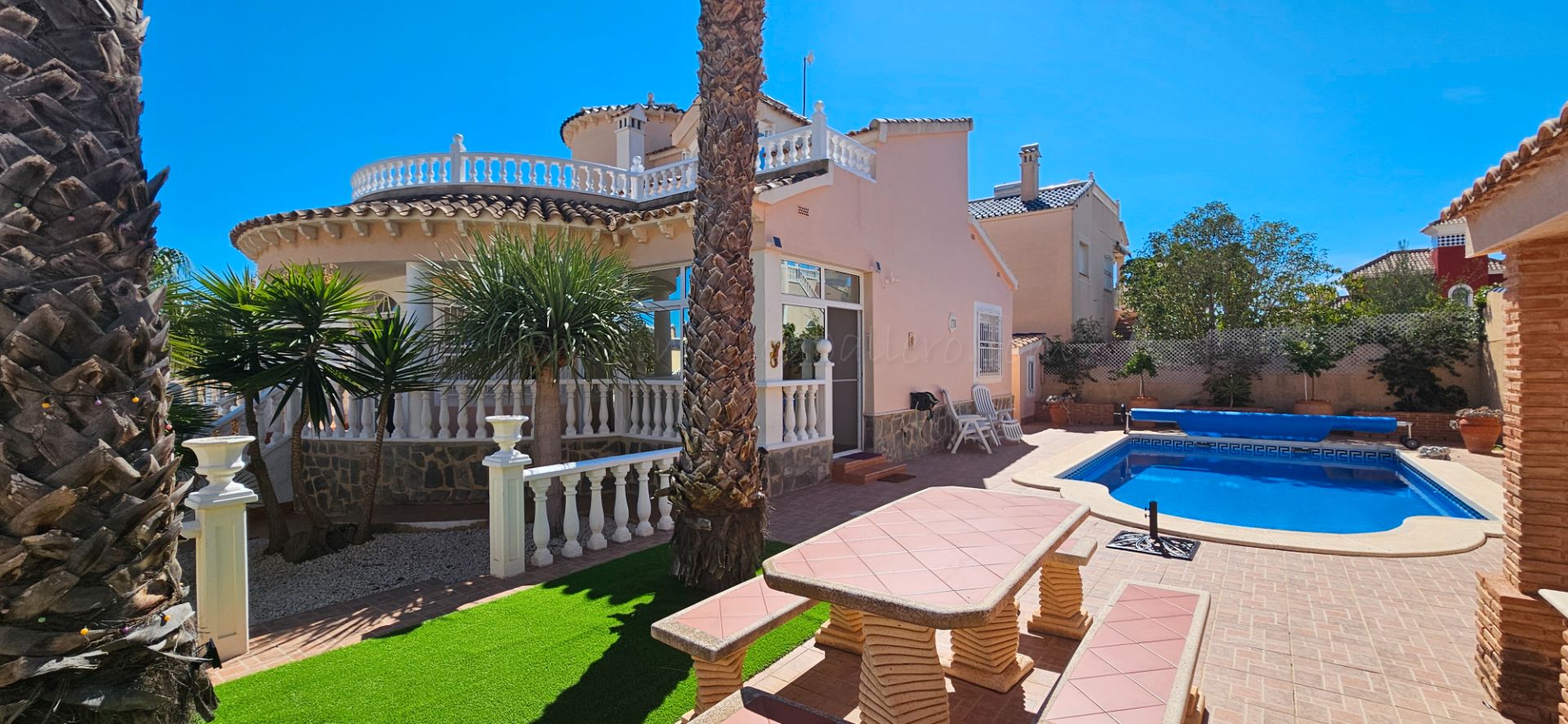 Jardí de Casa o xalet en venda en Pilar de la Horadada amb Aire condicionat, Jardí privat i Terrassa