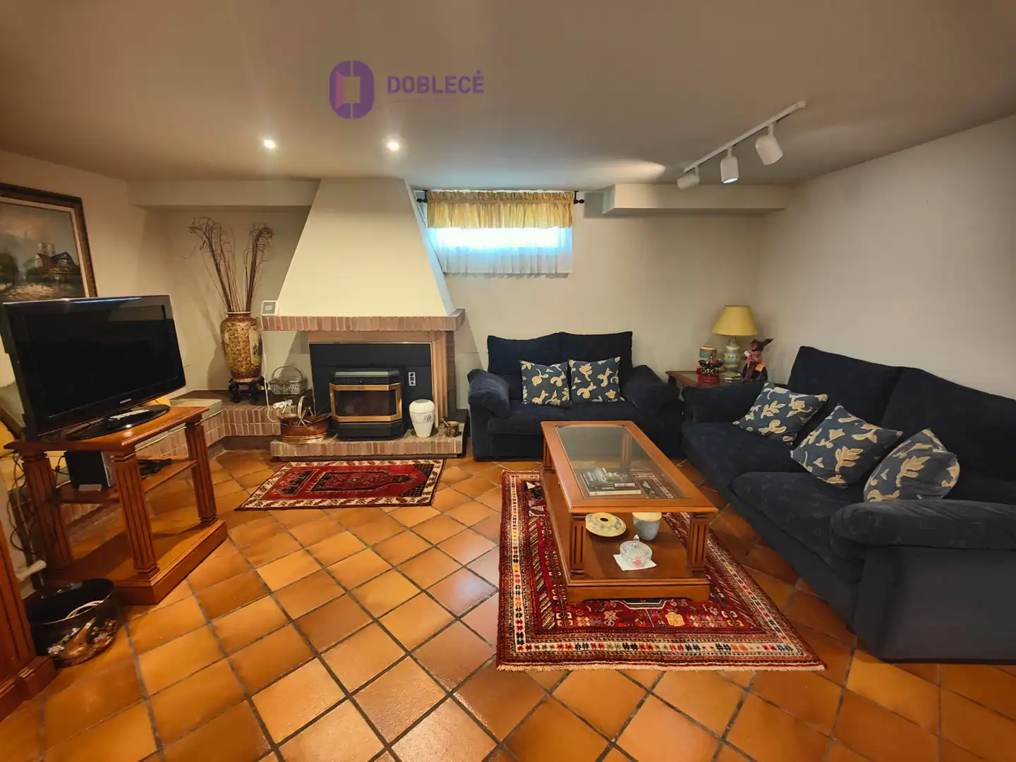 Casa adosada en venta en Nigrán con Calefacción, Jardín privado y Parquet