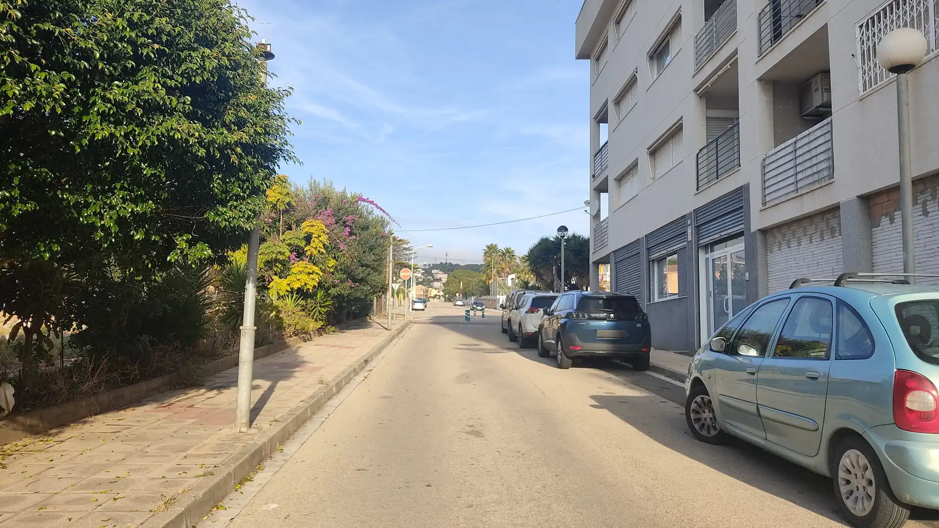 Außenansicht von Garage zum Verkauf in El Vendrell