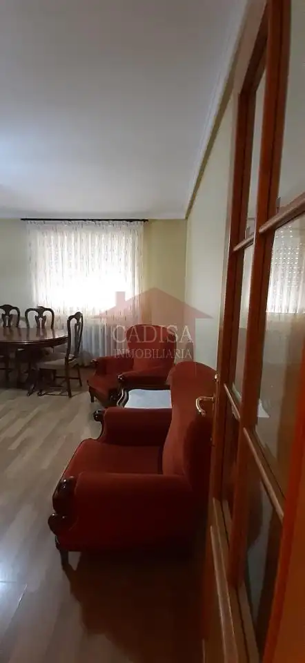 Flat with lift to rent in San Bernardo - Carmelitas - Campus, imagen 3