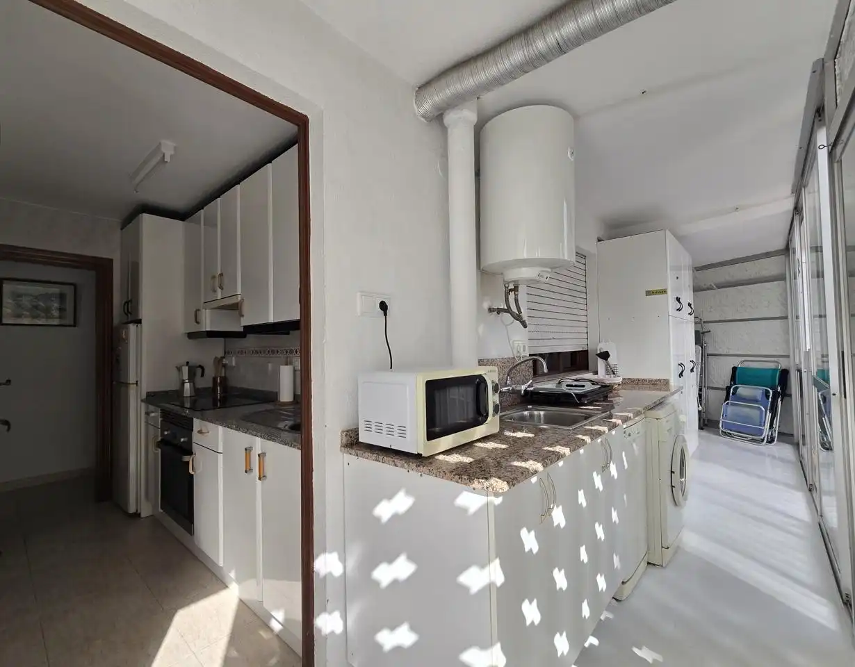 Piso con ascensor en venta en Avenida Emilio Ortuño, imagen 10