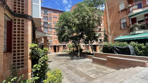 Foto 2 de Piso en venta en Plaza Lledoners, Can Deu, Sabadell