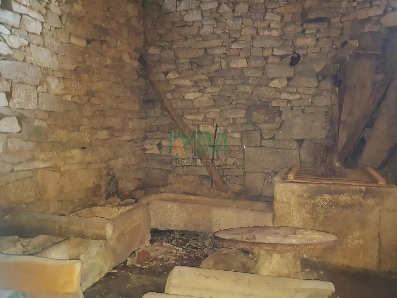 Finca rústica en venda en Parada de Sil amb Jardí privat