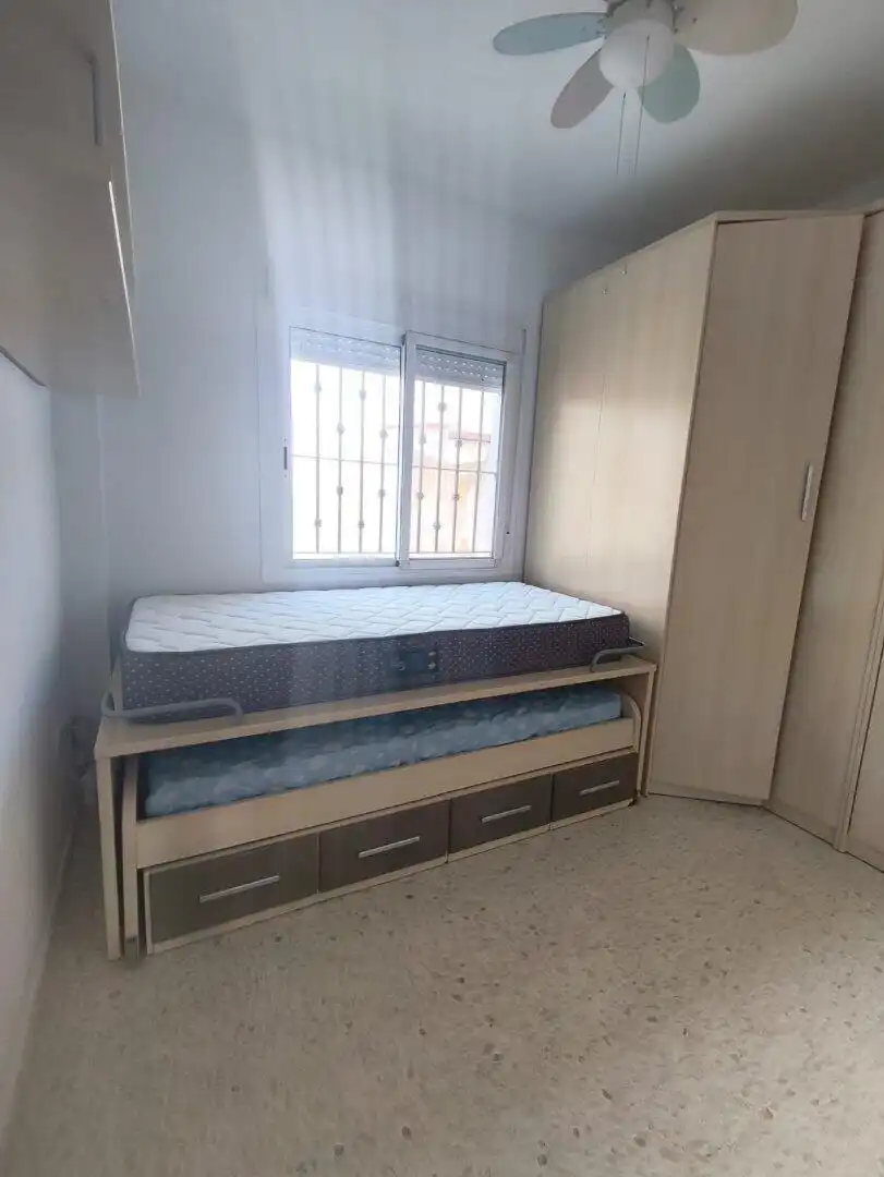 Habitación de Dúplex en venta en Avenida de Rota