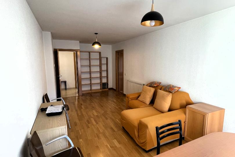 Photo 1 of Flat for sale in Olot, Girona