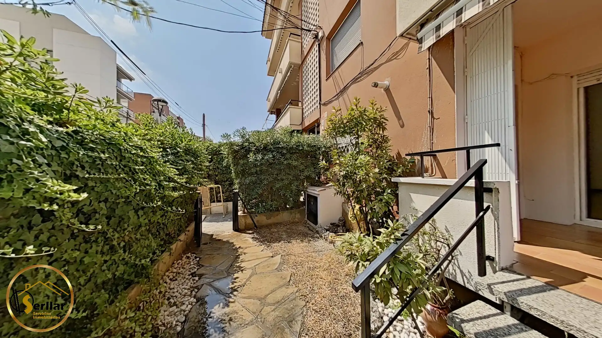 Außenansicht von Erdgeschoss zum Verkauf in Calafell mit Heizung, Privatgarten und Terrasse