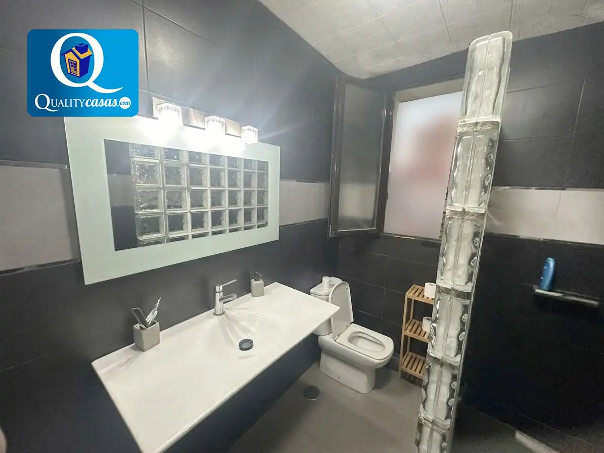 Bany de Apartament en venda en Rabasa - Los Ángeles - San Agustín