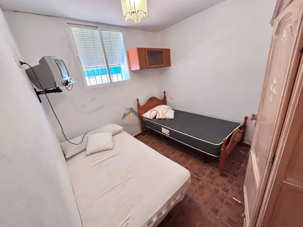 Bedroom of Houses for sale in El Borge  with Terrace and Swimming Pool