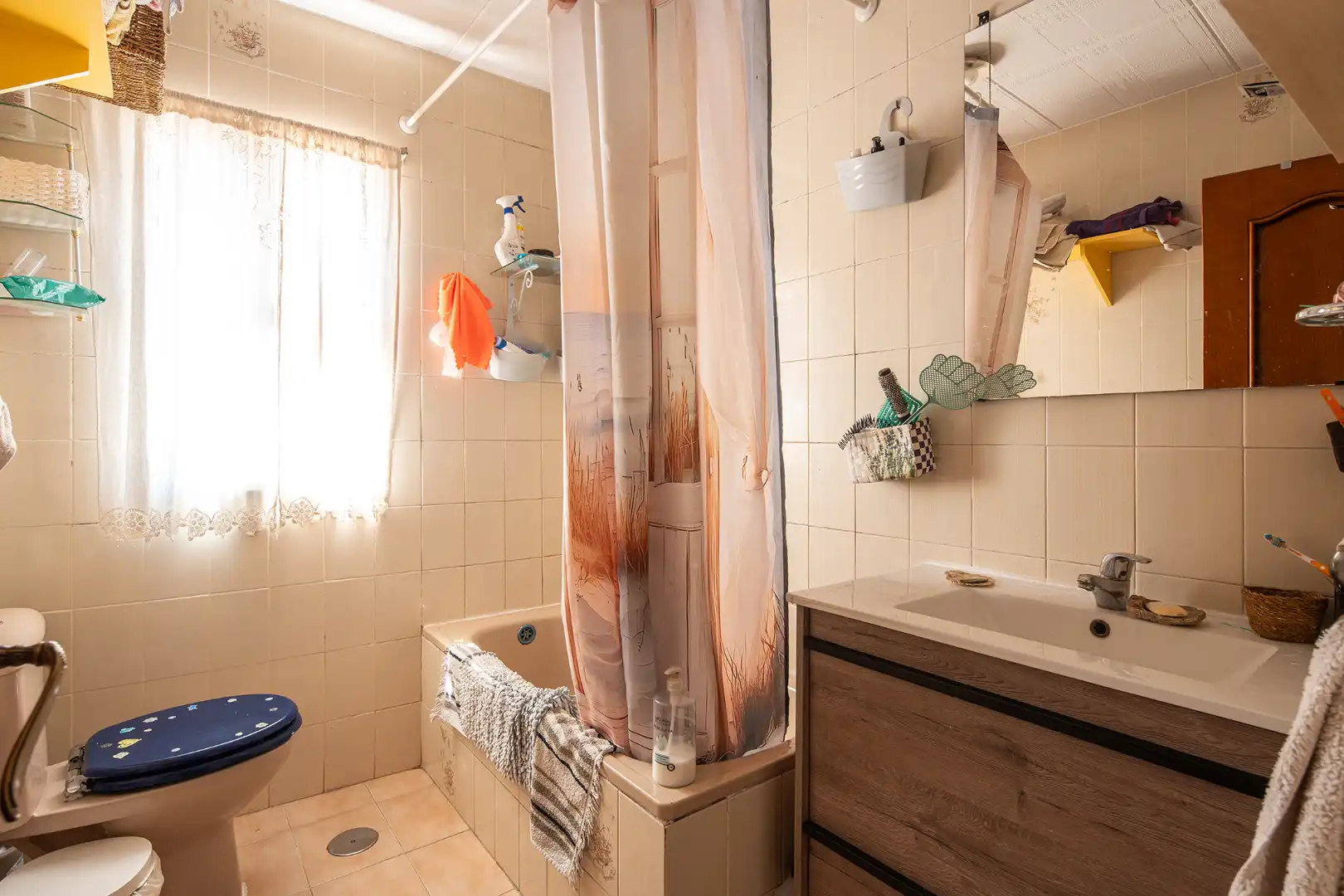 Baño de Ático en venta en Huétor Vega con Aire acondicionado y Calefacción