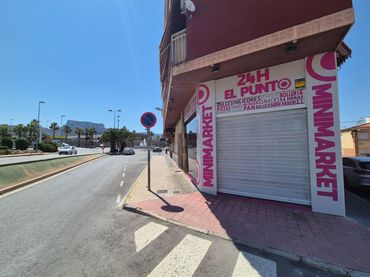 Locale commerciale in vendita a Petrer