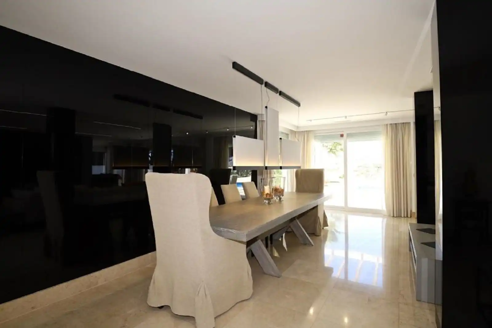 Dining room of Houses for sale in Málaga  with Air Conditioner, Private garden and Terrace