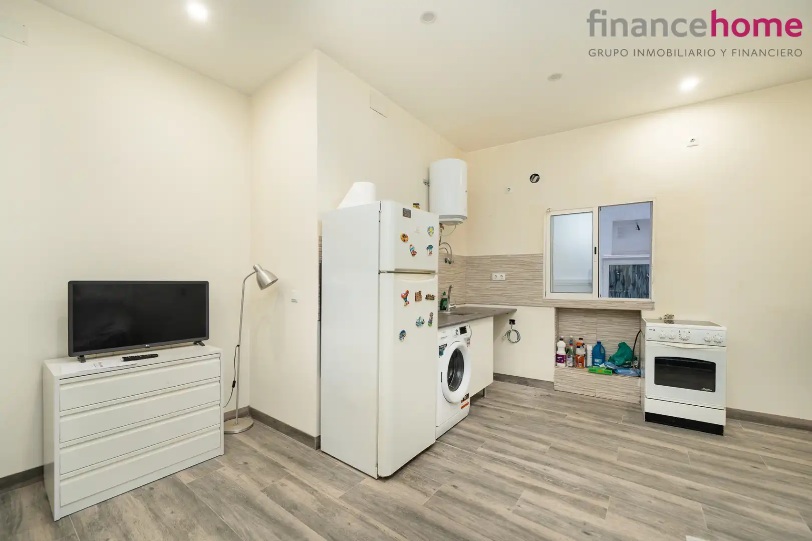 Piso en venta en Madrid con Calefacción y Amueblado