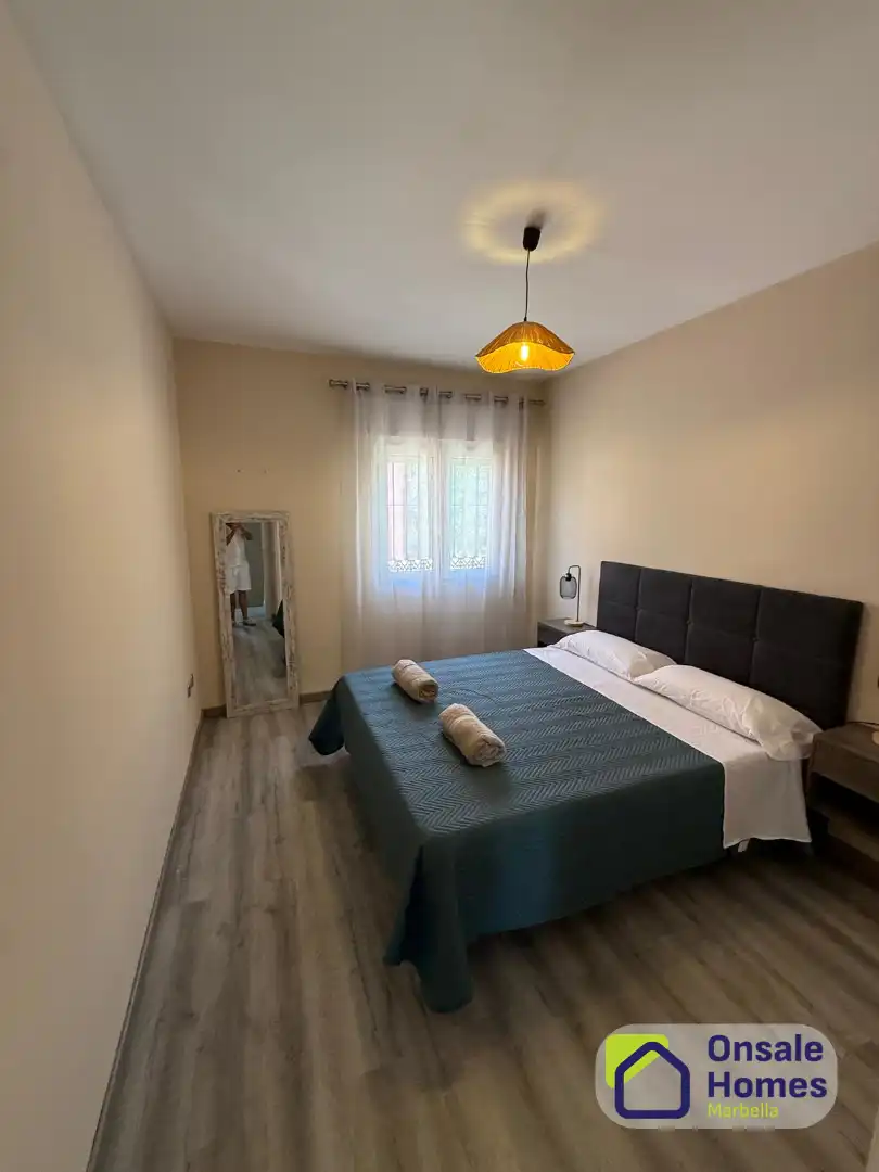 Habitación de Casa adosada en venta en Marbella con Aire acondicionado, Jardín privado y Terraza