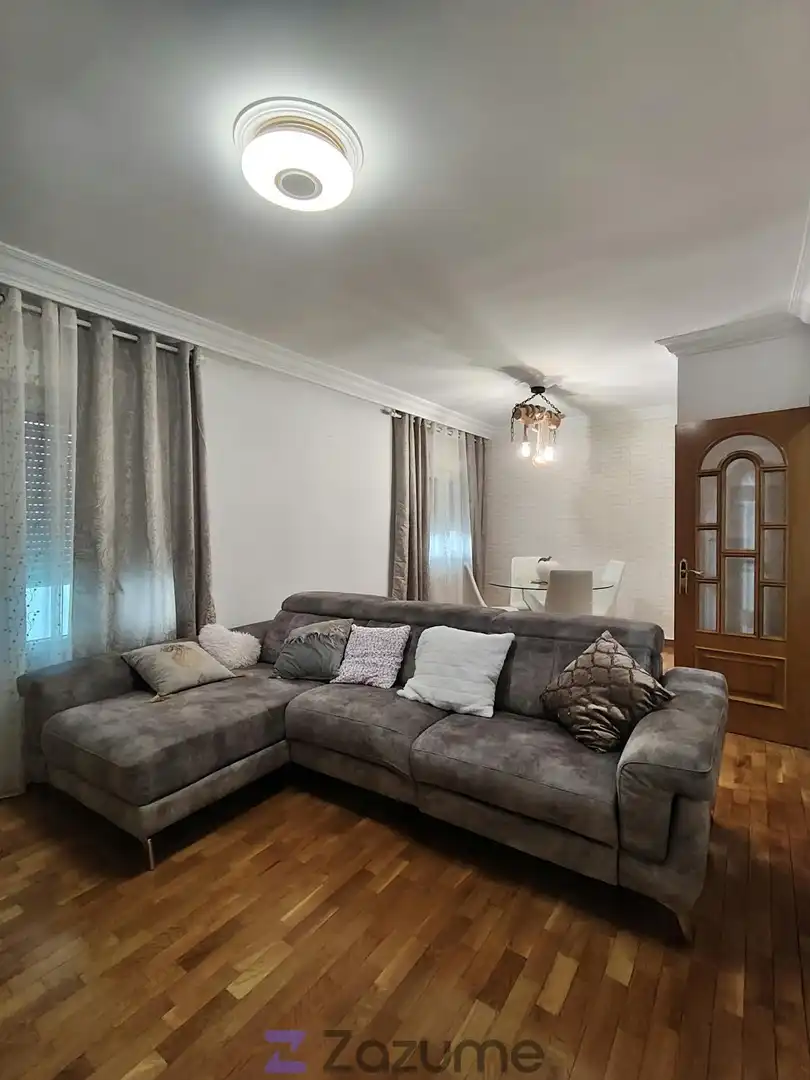 Sala de estar de Piso de alquiler en Tudela con Calefacción, Parquet y Terraza