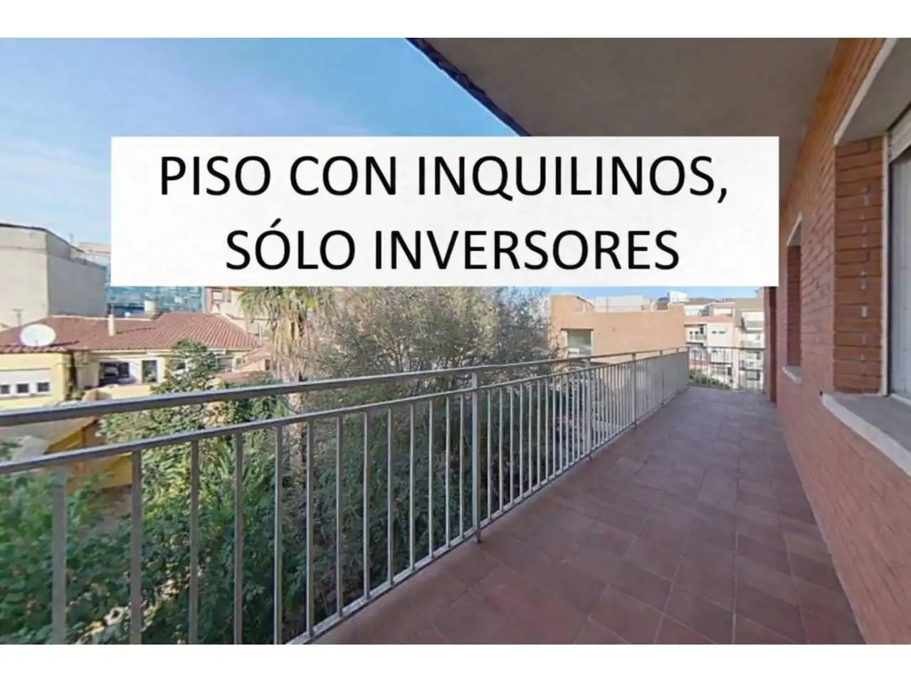 Vista exterior de Pis en venda en Viladecans amb Calefacció i Terrassa