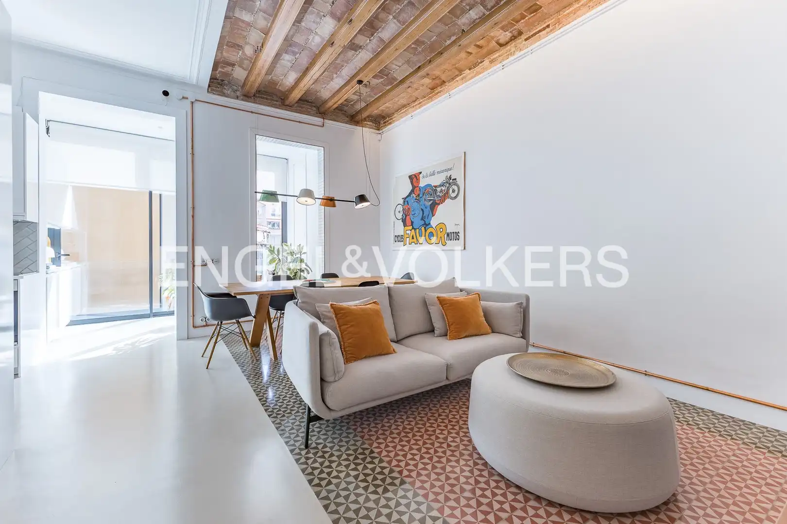 Living room of Flat for sale in Barcelona  with Air Conditioner, Heating and Storage room