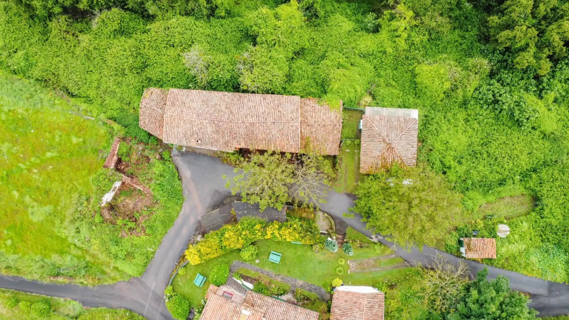 Garden of Houses for sale in Villaviciosa