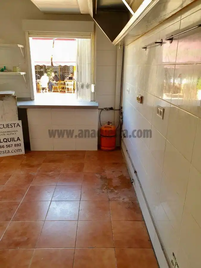 Geschaftsraum zum Verkauf in Estepona, Málaga