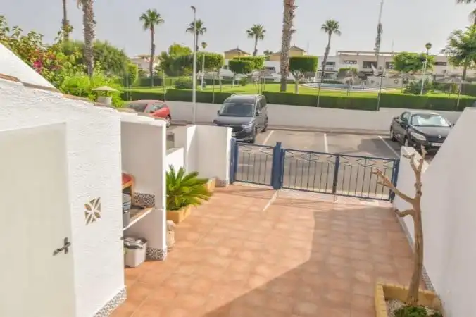 Terrassa de Casa o xalet en venda en Santa Pola amb Aire condicionat, Calefacció i Jardí privat