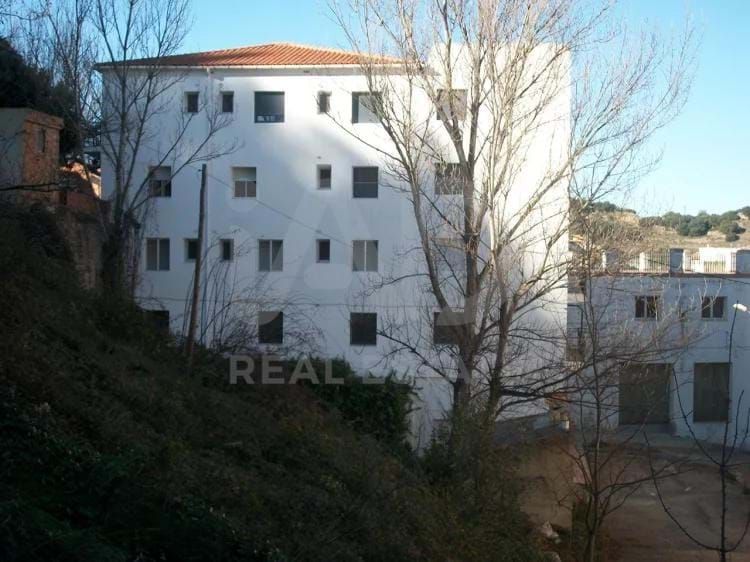 Vista exterior de Edifici en venda en Benassal