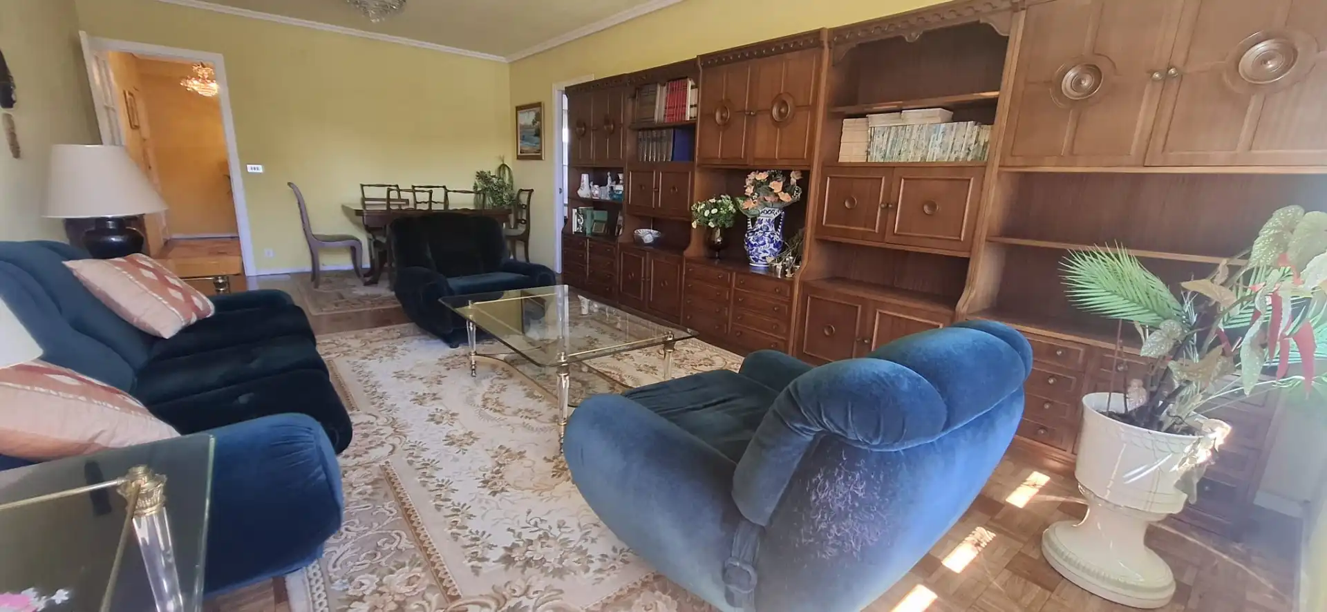 Sala d'estar de Pis en venda en Vigo  amb Terrassa, Traster i Moblat