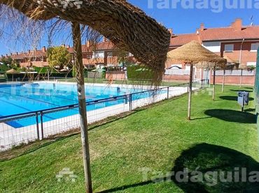 Villa in vendita a Villares de la Reina