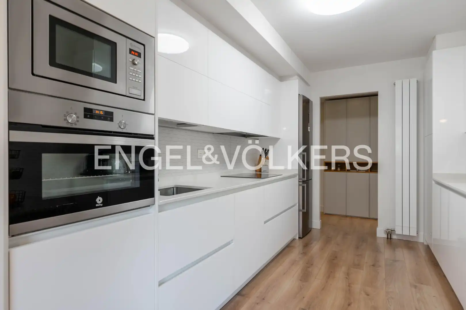 Cocina de Piso en venta en Donostia - San Sebastián  con Calefacción y Trastero