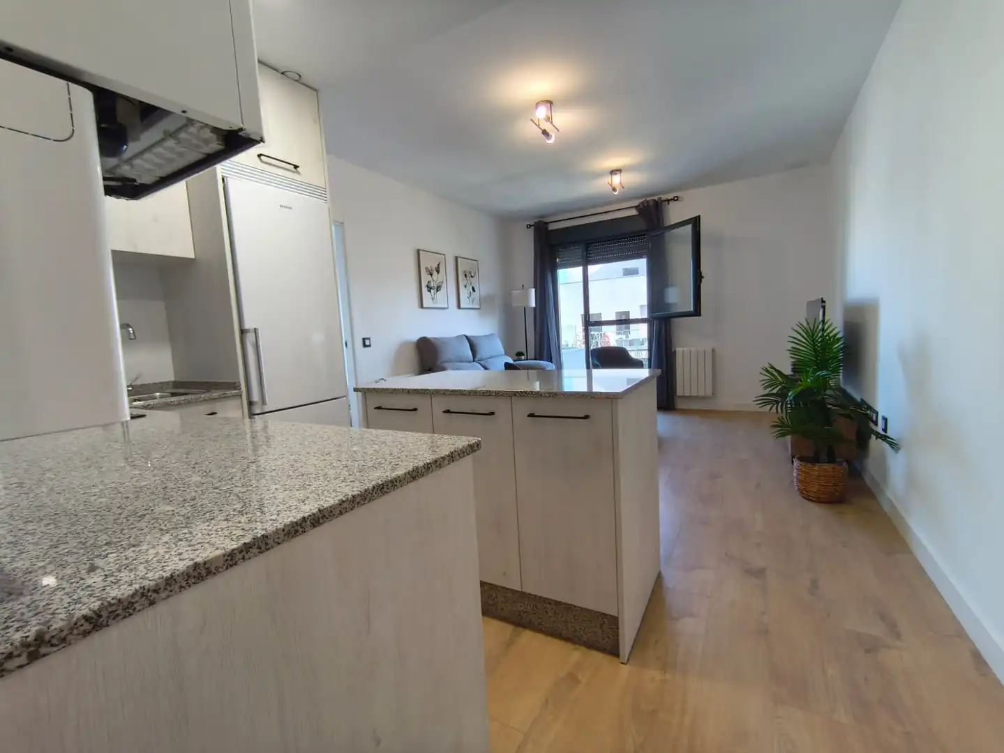 Cuina de Apartament de lloguer en Badajoz amb Aire condicionat, Calefacció i Terrassa