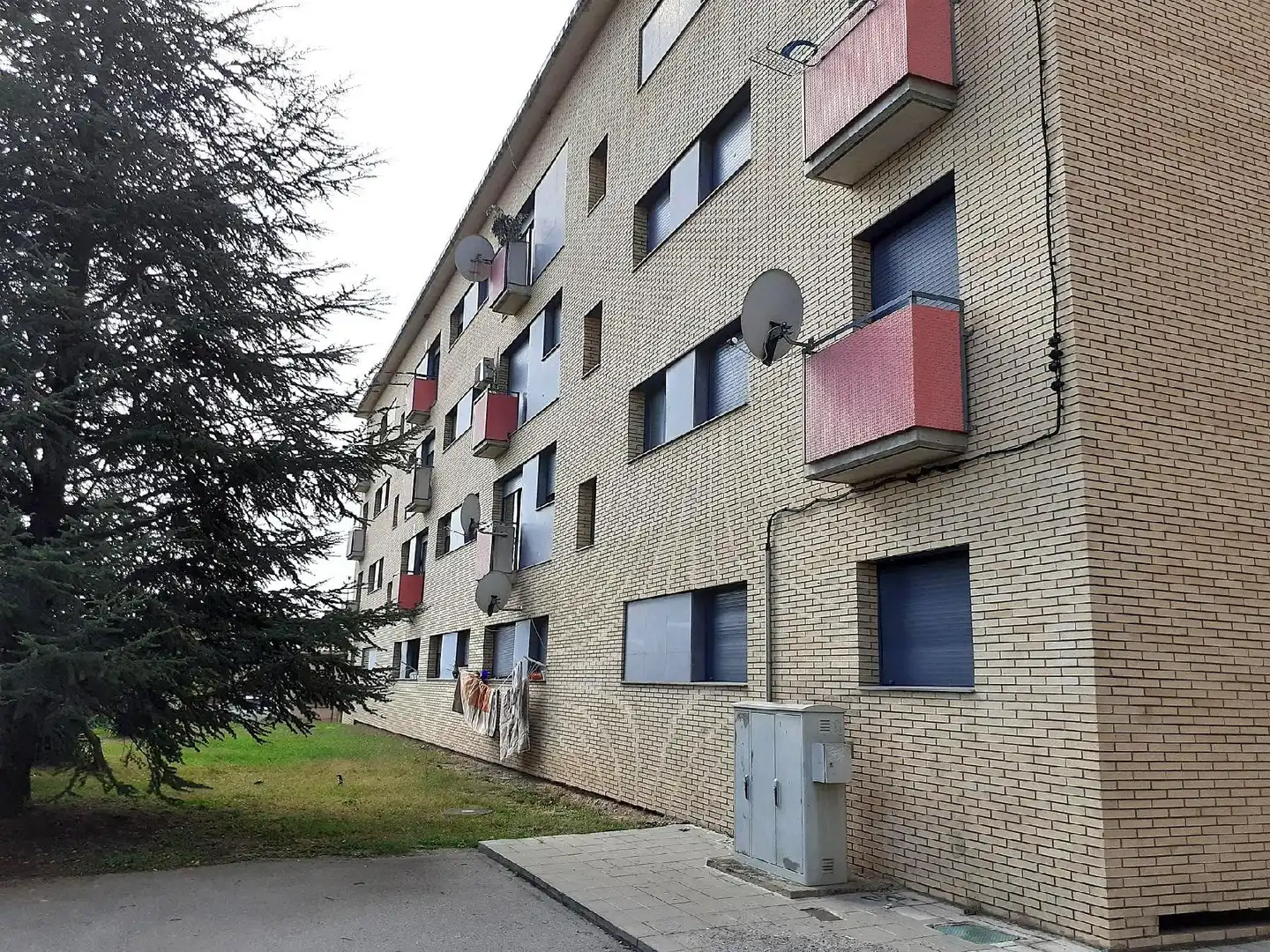 Exterior view of Flat for sale in Manresa