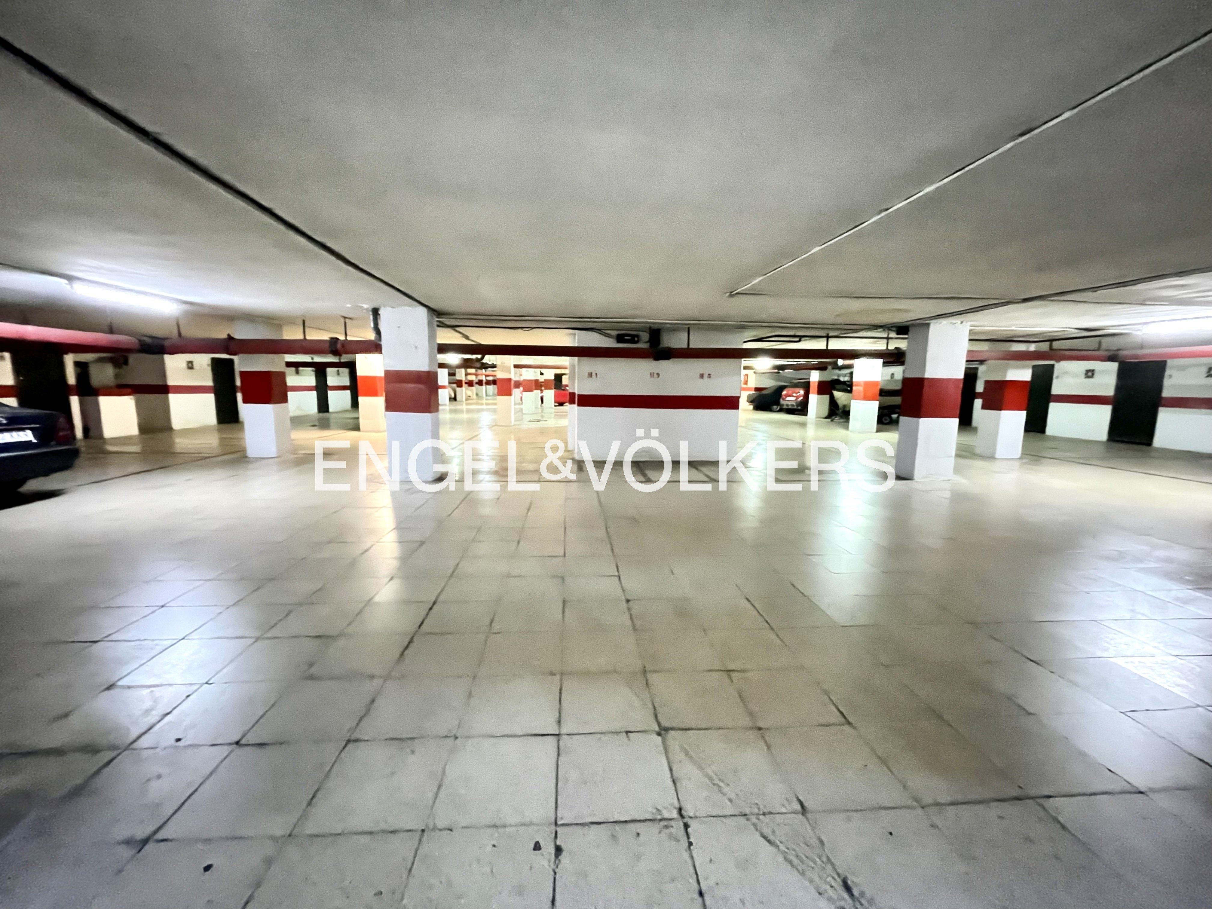 Parking of Garage for sale in  Sevilla Capital