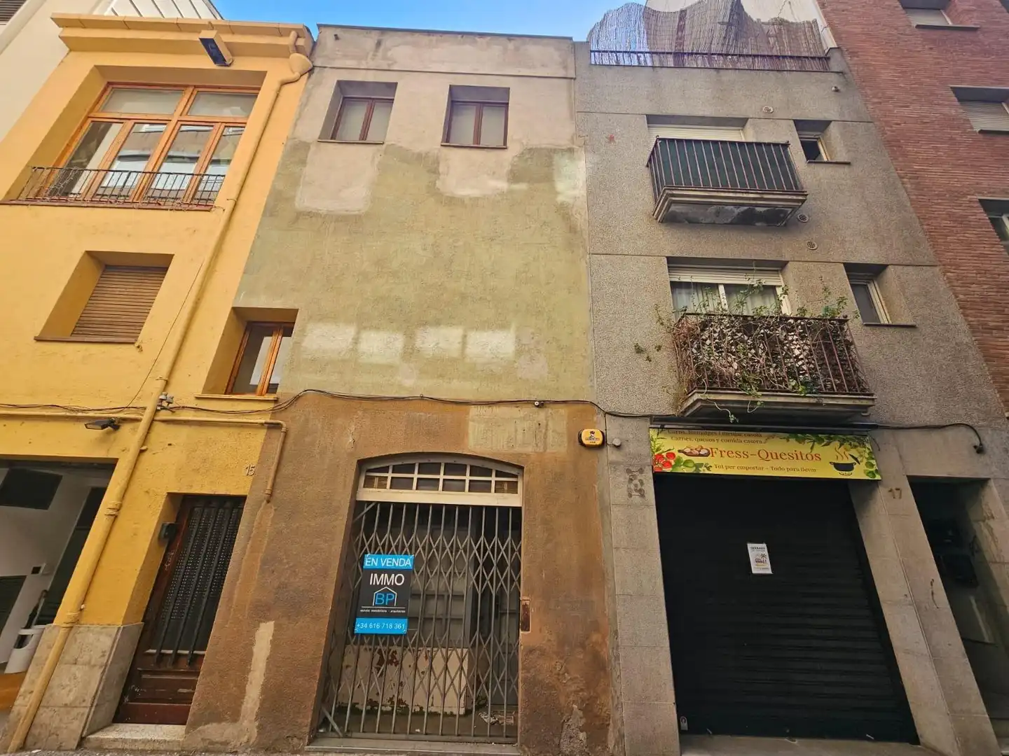 Gebäude zum Verkauf in Eixample Nord