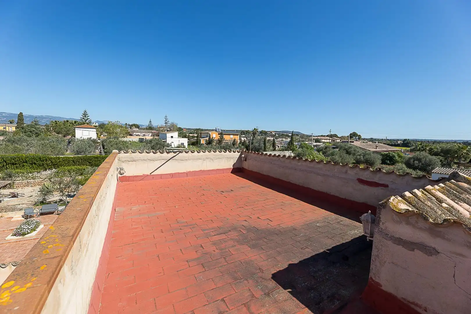 Terrasse von Country house zum Verkauf in  Palma de Mallorca mit Klimaanlage, Heizung und Privatgarten