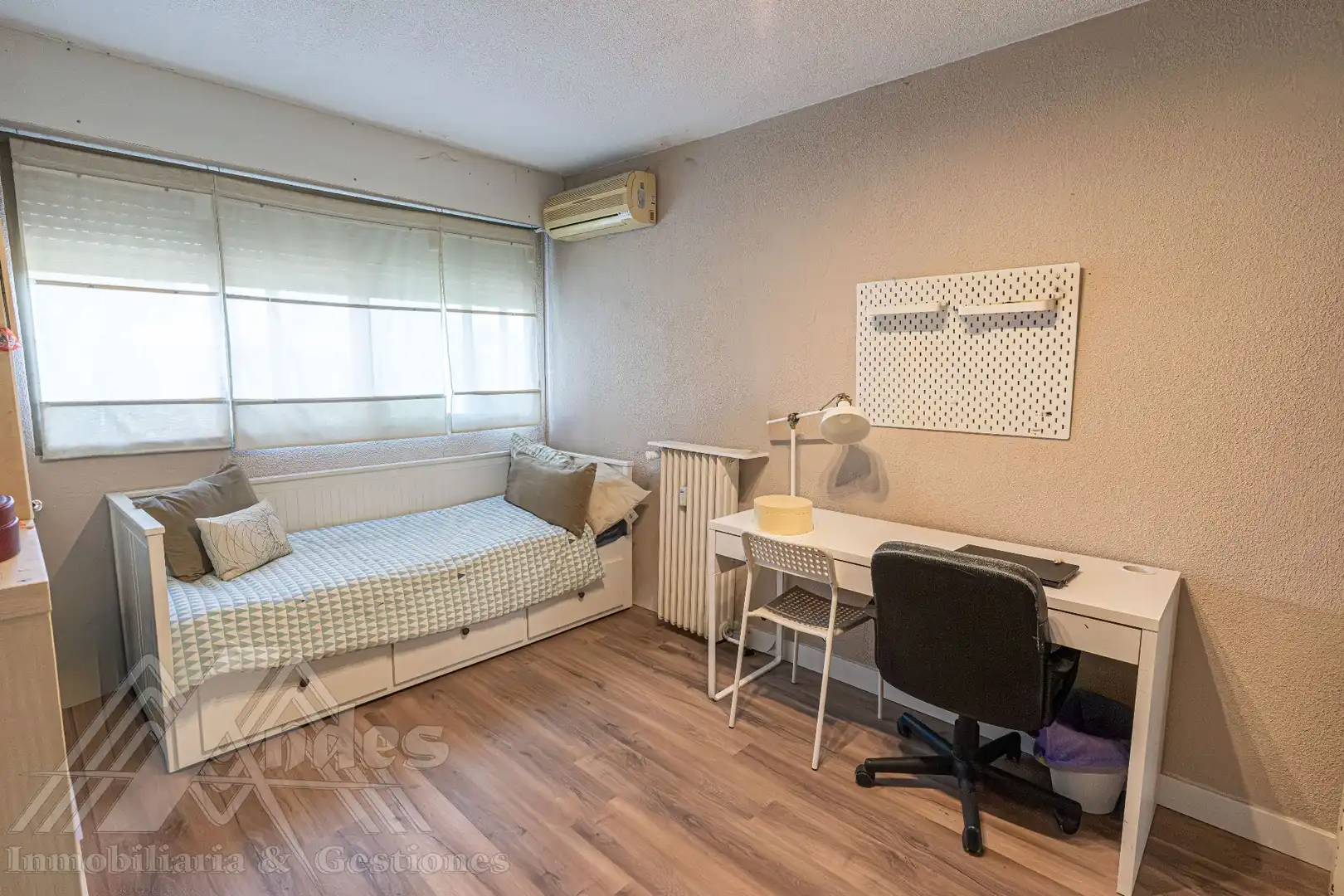 Habitación de Piso en venta en Majadahonda con Aire acondicionado, Calefacción y Trastero