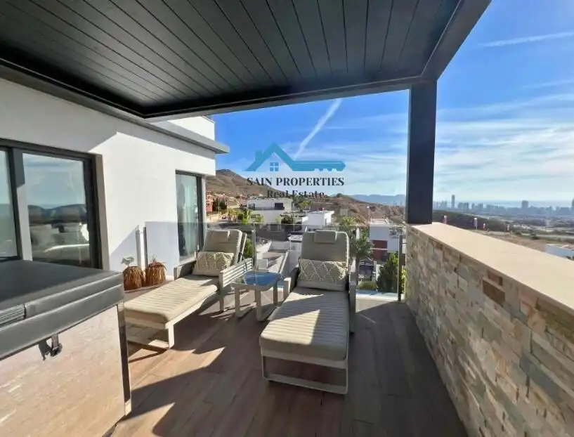 Chalet con terraza en venta en Golf Bahía, imagen 22
