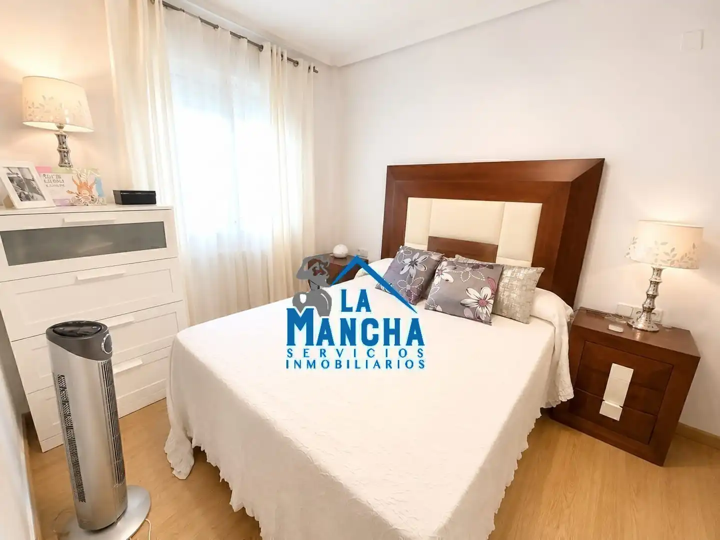 Bedroom of Flat for sale in Albacete  with Heating, Storage room and Furnished