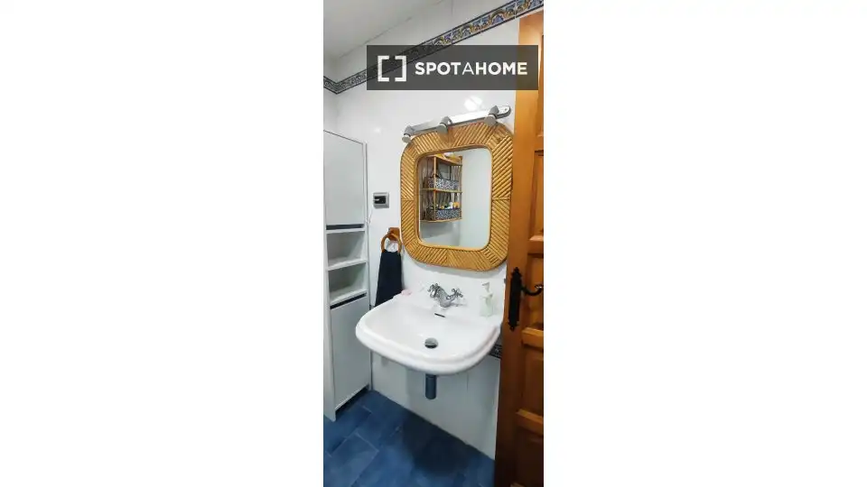 Flat with terrace to rent in Montserrat, imagen 9