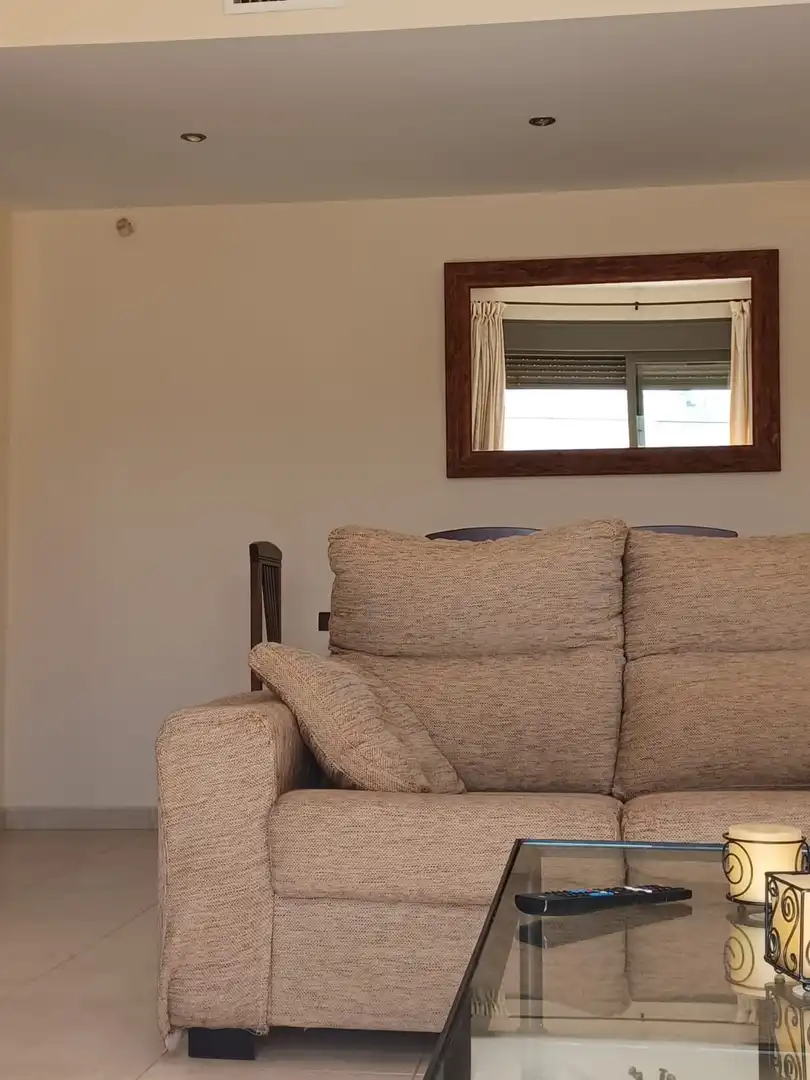 Sala d'estar de Àtic en venda en El Puerto de Santa María amb Aire condicionat, Terrassa i Traster