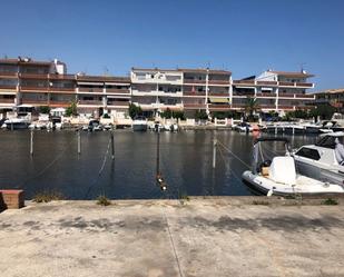 Vista exterior de Garatge en venda en Empuriabrava