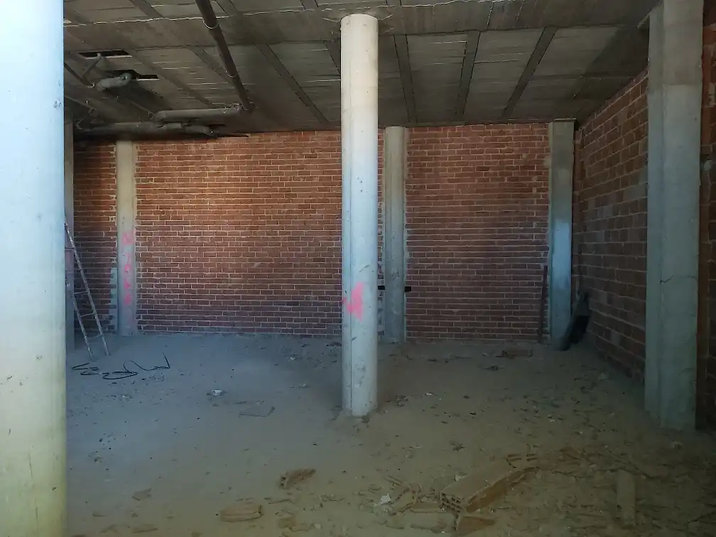 Local en venta en Valdeganga