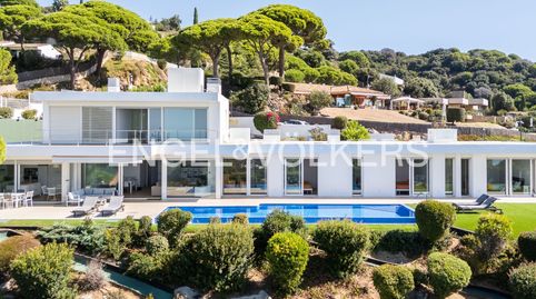 Villa mediterránea con vistas al mar en Supermaresme