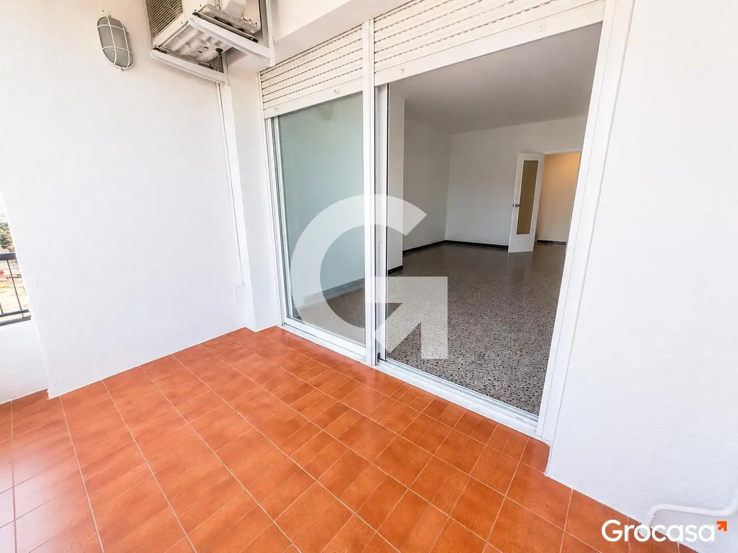 Terraza de Piso en venta en Cubelles con Aire acondicionado, Calefacción y Trastero