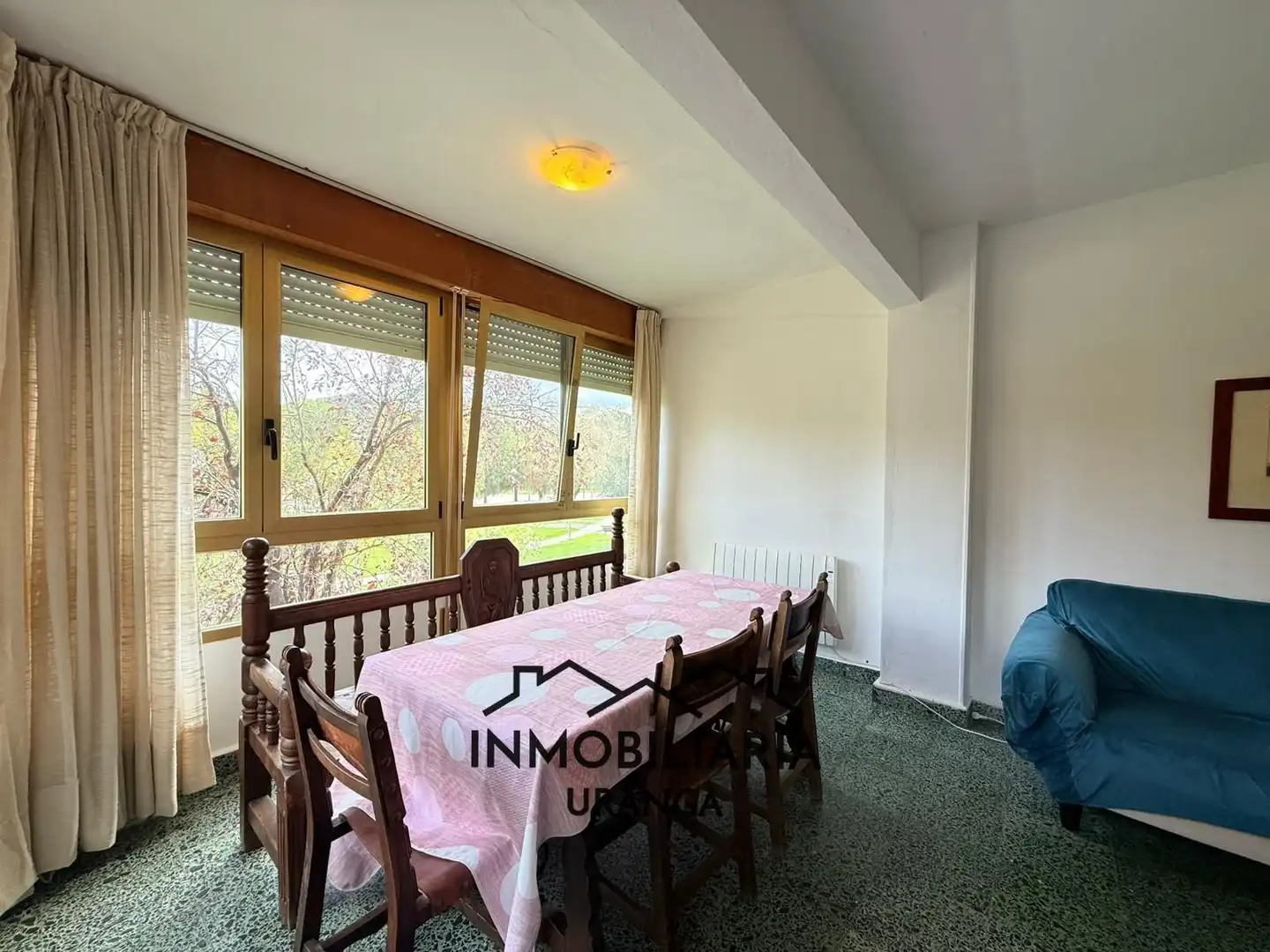 Piso en venta en Laredo con Calefacción y Terraza