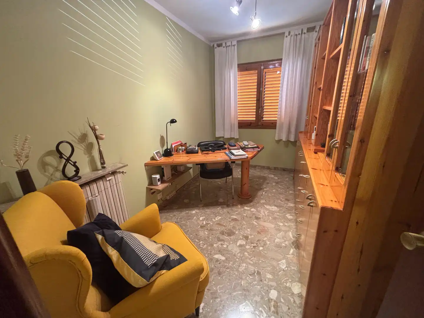 Haus oder Chalet zum Verkauf in Miralcamp mit Heizung, Privatgarten und Möbliert