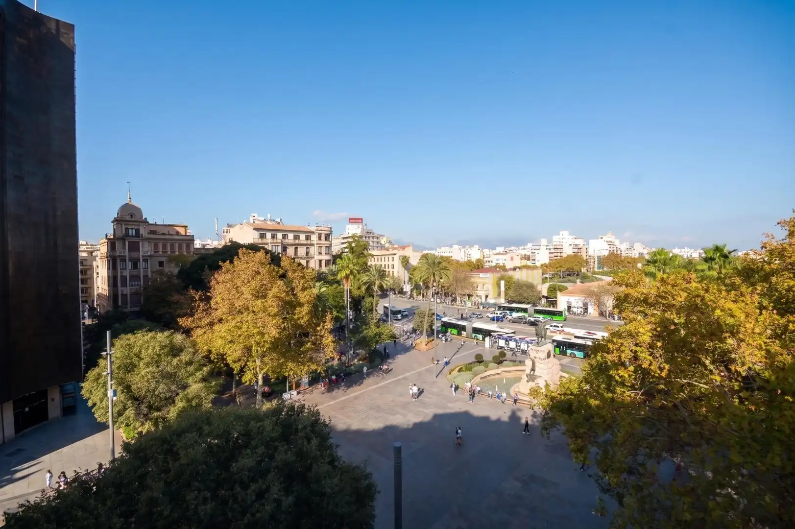 Wohnung mit Aufzug zum Verkauf in Plaça Porta Pintada 5