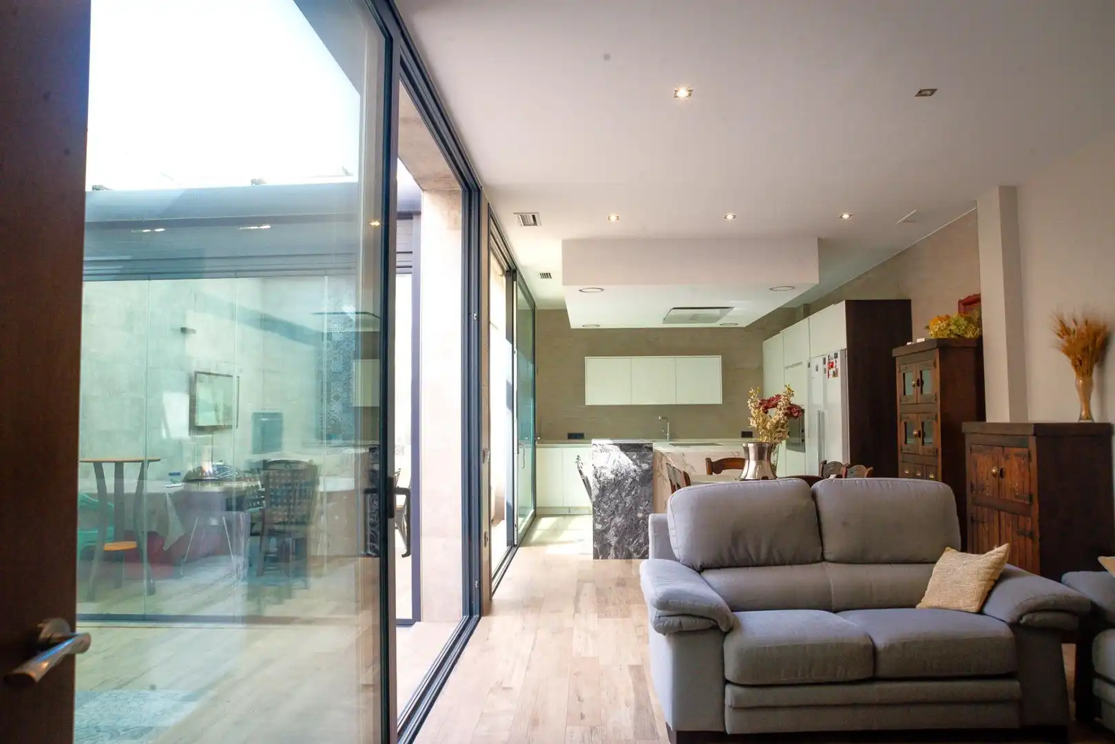 Sala de estar de Casa adosada en venta en Camas con Terraza y Trastero