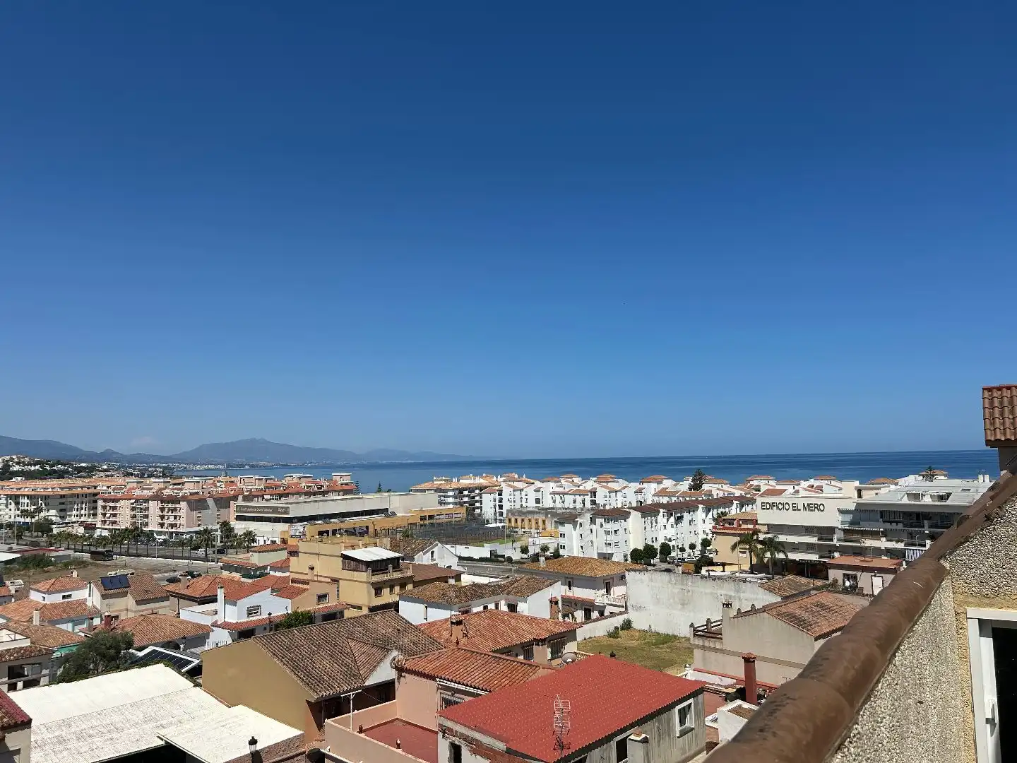 Exterior view of Study for sale in San Luis de Sabinillas