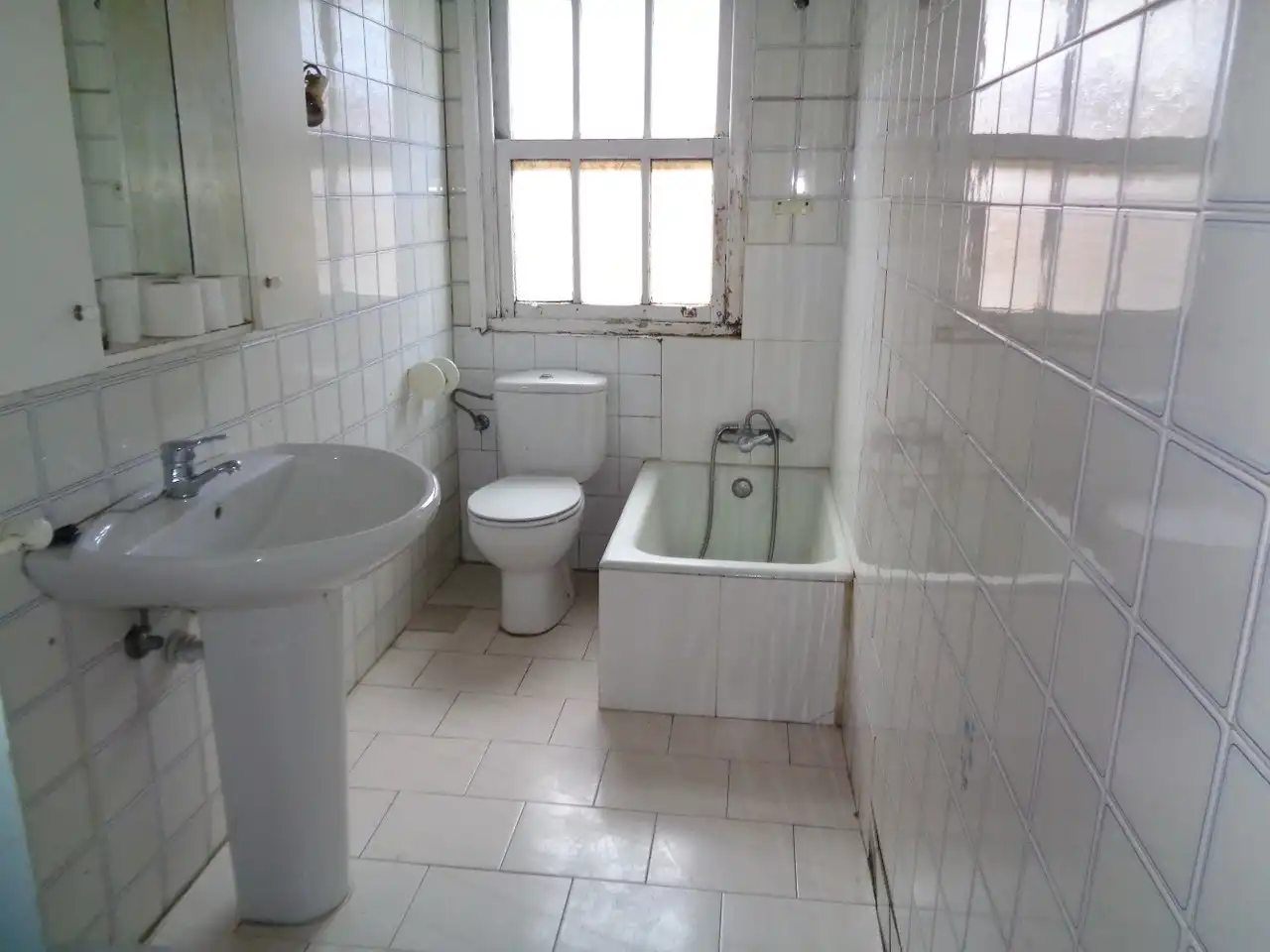 Bathroom of Flat for sale in Haro  with Terrace and Balcony